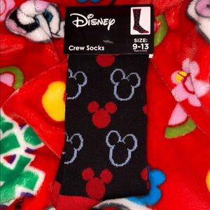 Disney Men’s Crew Socks women’s socks Red - size 9-13 NEW QUICK SHIP